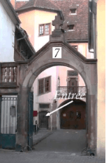 Entrée du club — 7 Marché aux Choux, Sélestat
